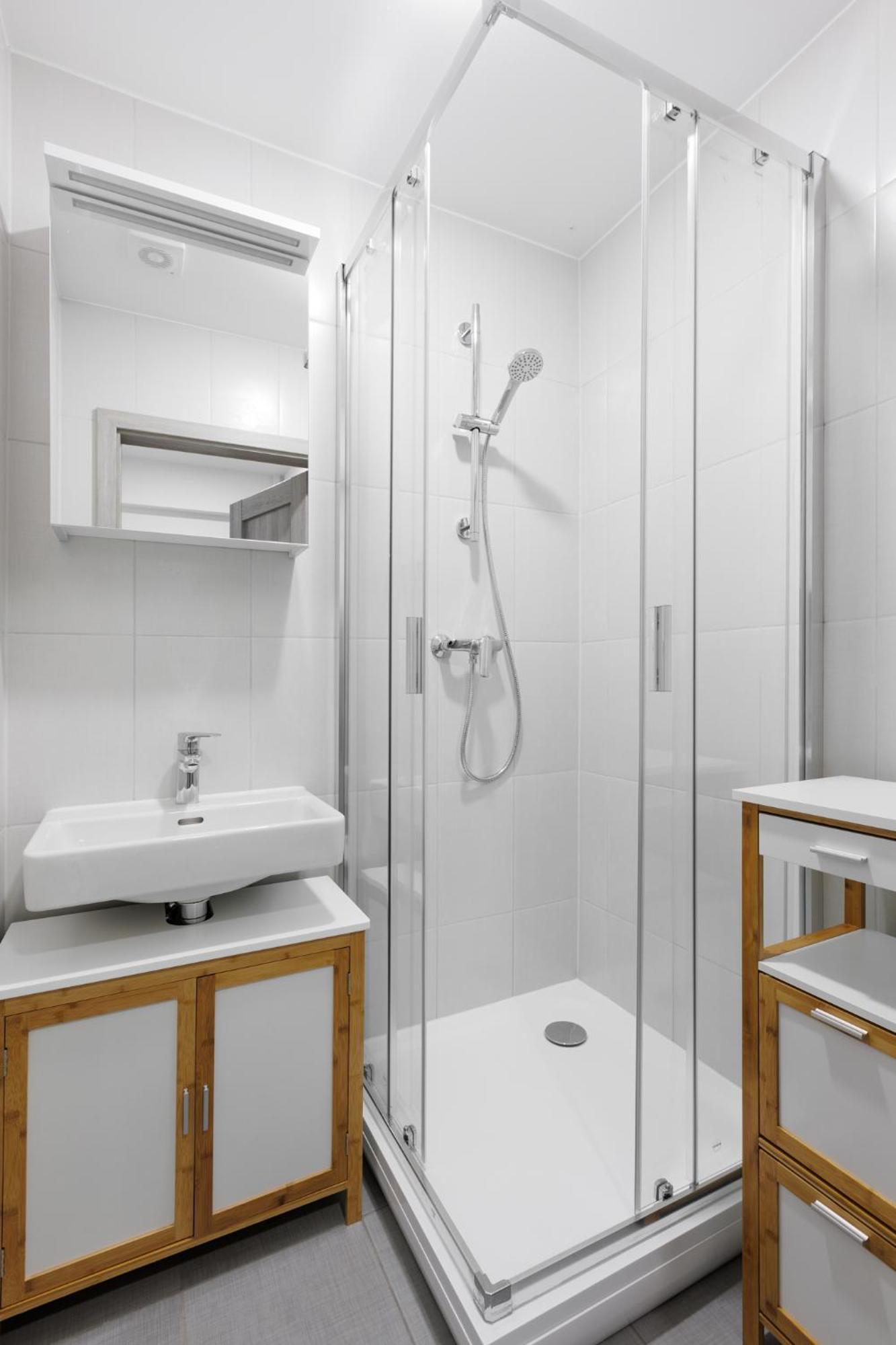 Apartmán 2 Bedrooms Near The Metro *